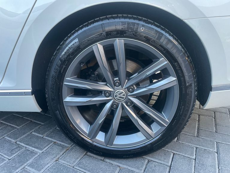 VolksWagen Passat Highline 2.0 TSI 220cv Tip.