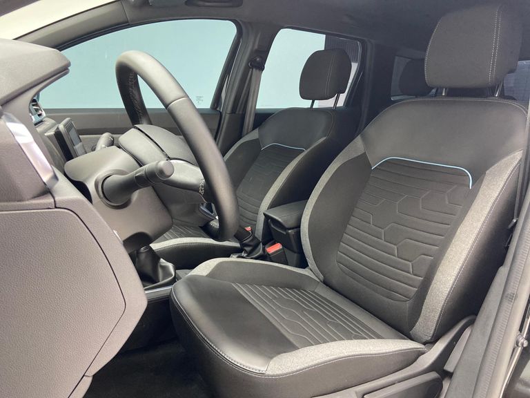 Renault DUSTER Intense Plus 1.6 16V Flex Aut.