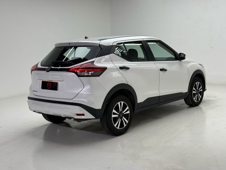 Nissan KICKS Active 1.6 16V Flex Aut.