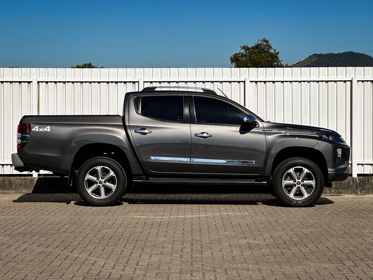 Mitsubishi L200 Triton Sport HPE 2.4 CD Diesel Aut.