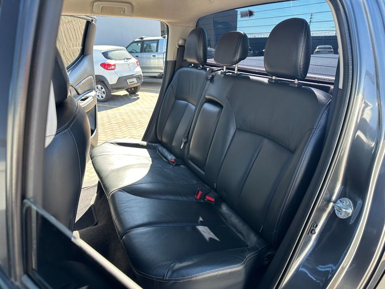 Mitsubishi L200 Triton Sport HPE 2.4 CD Diesel Aut.