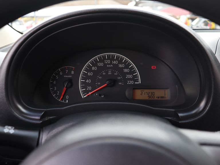 Nissan VERSA SV 1.6 16V Flex Fuel 4p Mec.