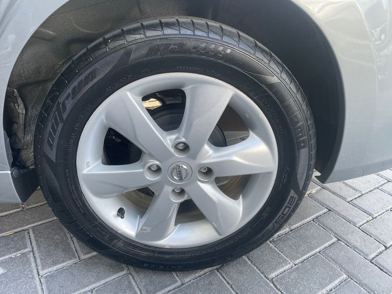 Nissan TIIDA SL 1.8/1.8 Flex 16V  Mec.