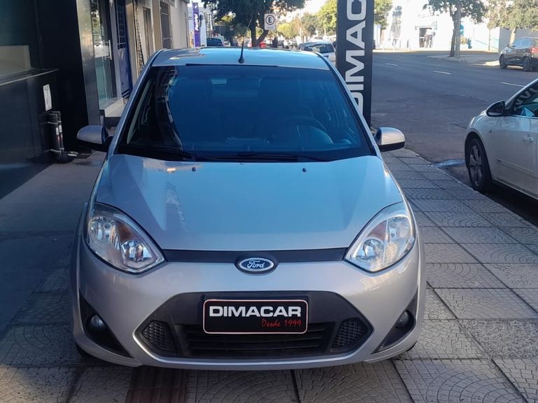 Ford Fiesta Sedan SE 1.6 8V Flex 4p