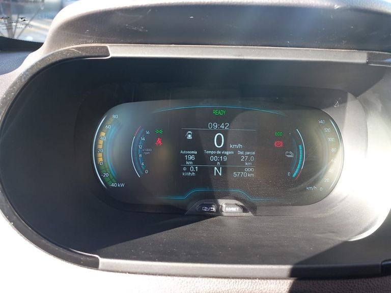 Ford Fiesta Sedan SE 1.6 8V Flex 4p