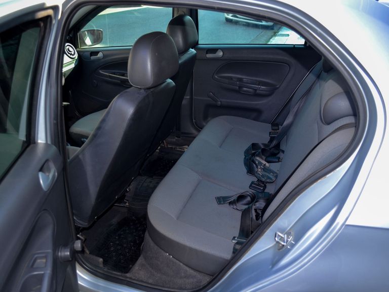 VolksWagen Gol (novo) 1.0 Mi Total Flex 8V 4p
