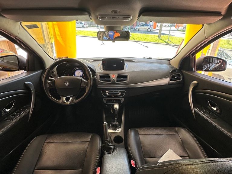Renault FLUENCE Sed. Dyn. Plus 2.0 16V FLEX Aut.