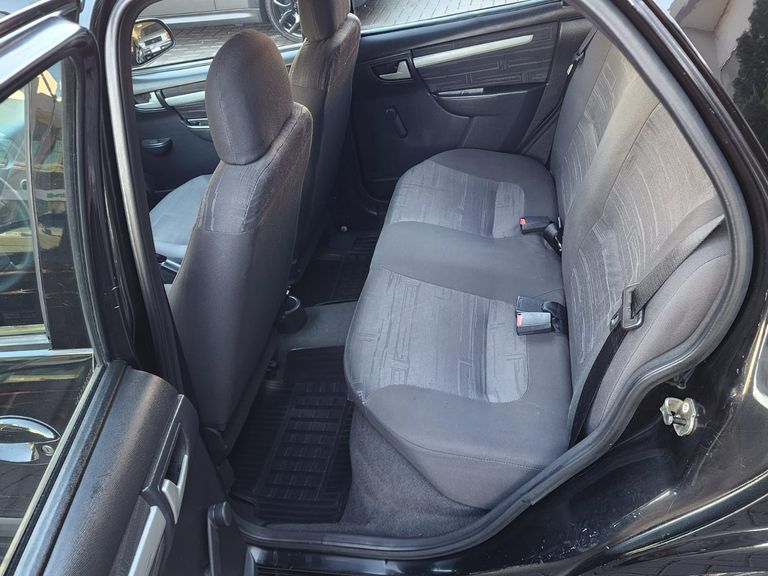 Chevrolet PRISMA  Sed. Maxx/ LT 1.4 8V ECONOF. 4p