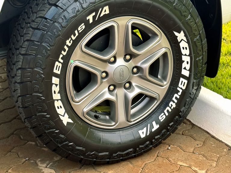 Ford Ranger XLS 2.2 4x2 CD Diesel Aut.
