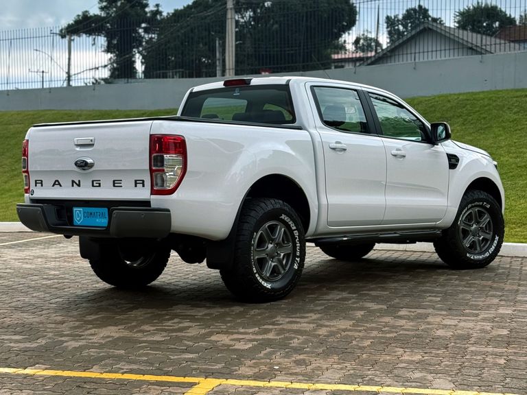 Ford Ranger XLS 2.2 4x2 CD Diesel Aut.