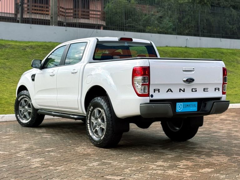 Ford Ranger XLS 2.2 4x2 CD Diesel Aut.