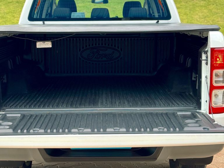 Ford Ranger XLS 2.2 4x2 CD Diesel Aut.