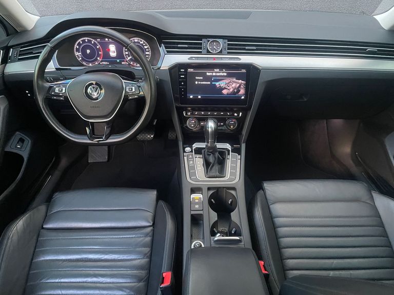 VolksWagen Passat Highline 2.0 TSI 220cv Tip.