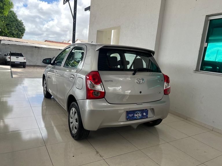 Toyota ETIOS X 1.3 Flex 16V 5p Mec.