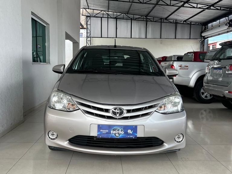 Toyota ETIOS X 1.3 Flex 16V 5p Mec.