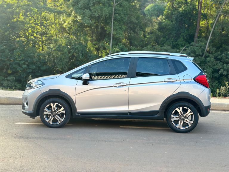 Honda WR-V EXL 1.5 Flexone 16V 5p Aut.