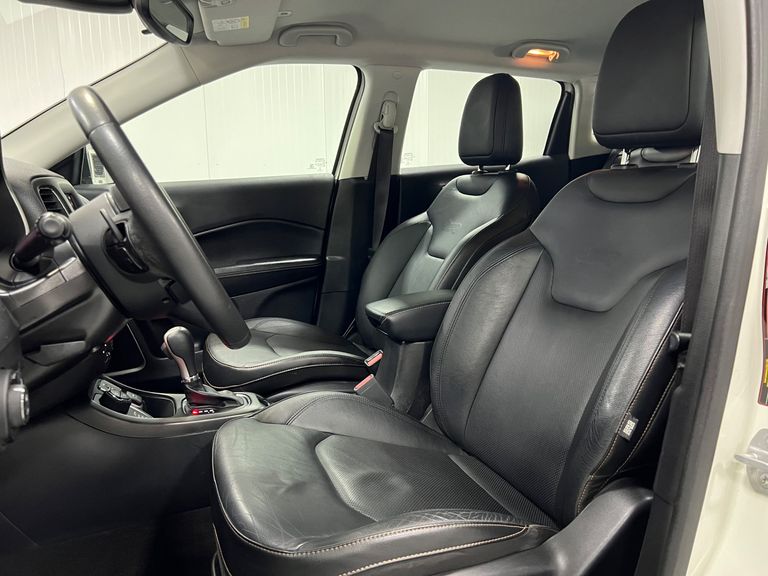 Jeep COMPASS LONGITUDE 2.0 4x4 Dies. 16V Aut.