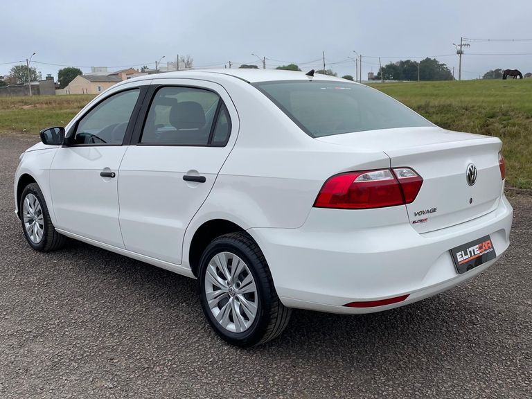 VolksWagen VOYAGE 1.6 MSI Flex 8V 4p