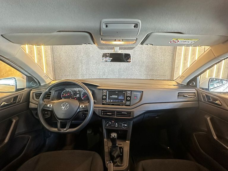 VolksWagen Polo Track 1.0 Flex 12V 5p