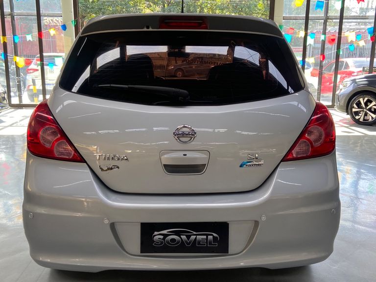 Nissan TIIDA SL 1.8/1.8 Flex 16V Aut.