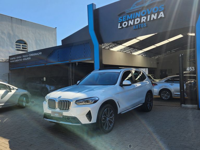 BMW X3 XDRIVE 30e X-Line Turbo Híbrido Aut.