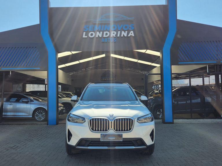 BMW X3 XDRIVE 30e X-Line Turbo Aut. (Híb.)