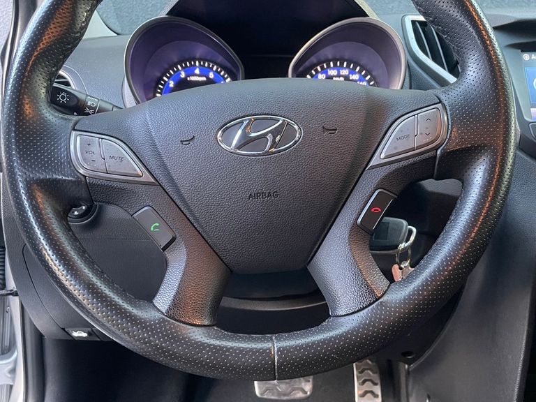 Hyundai HB20X Premium 1.6 Flex 16V Aut.