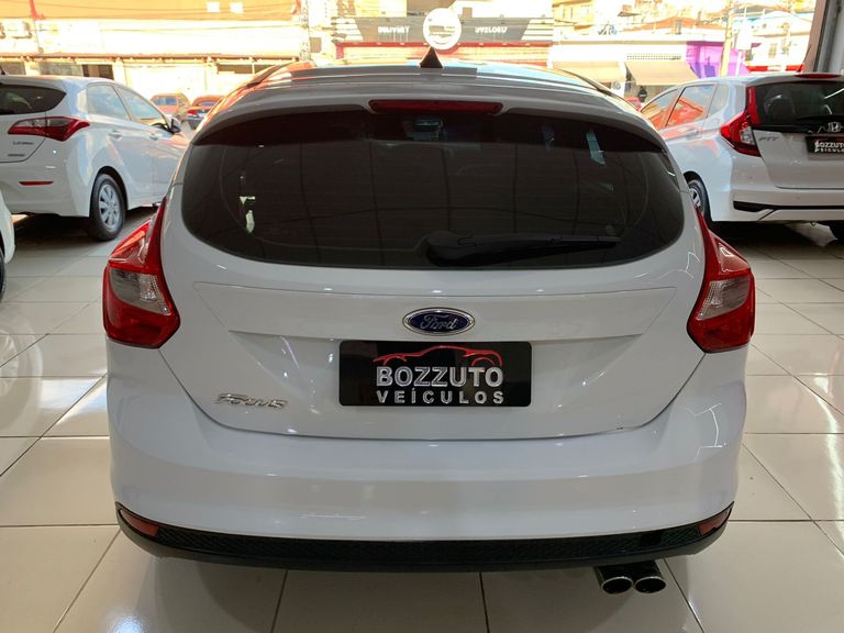 Ford Focus 1.6 S/SE/SE Plus Flex 8V/16V  5p