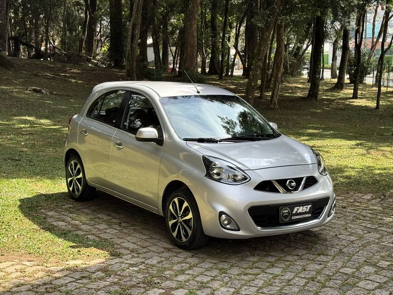 Nissan MARCH SL 1.6 16V Flex Fuel 5p
