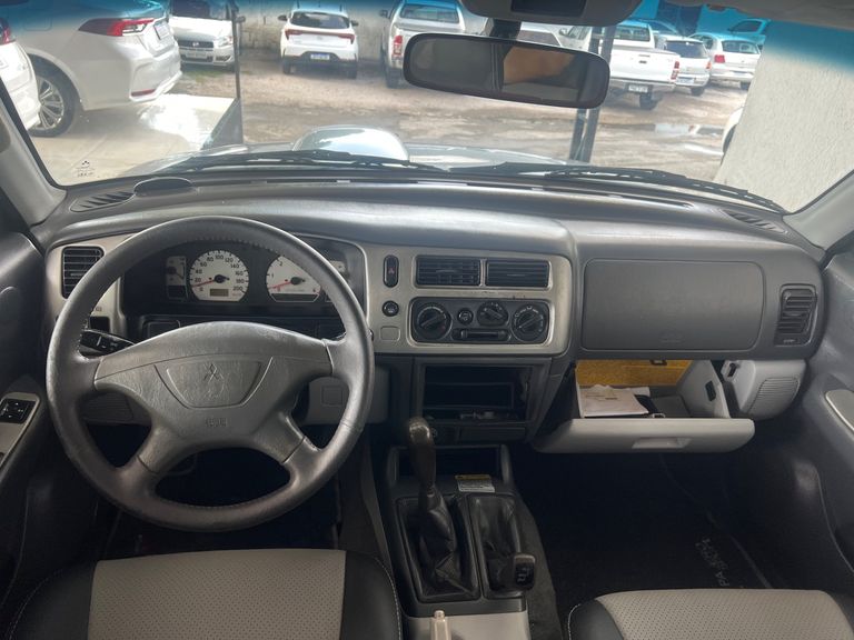 Mitsubishi Pajero Sport HPE 2.5 4x4 Diesel Mec.