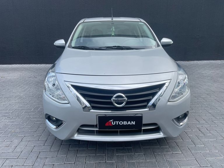 Nissan VERSA SL 1.6 16V FlexStart 4p Aut.