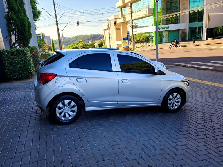 Chevrolet ONIX HATCH LT 1.0 8V FlexPower 5p Mec.
