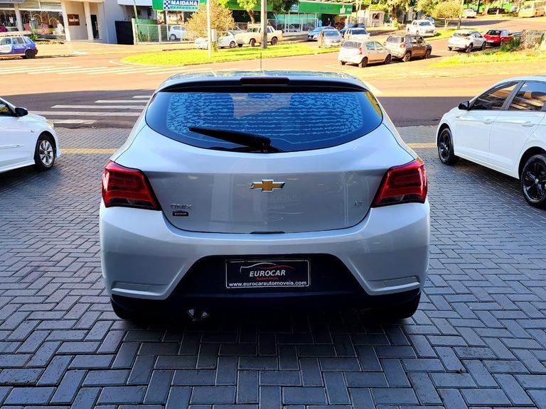 Chevrolet ONIX HATCH LT 1.0 8V FlexPower 5p Mec.