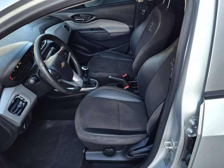 Chevrolet ONIX HATCH LT 1.0 8V FlexPower 5p Mec.