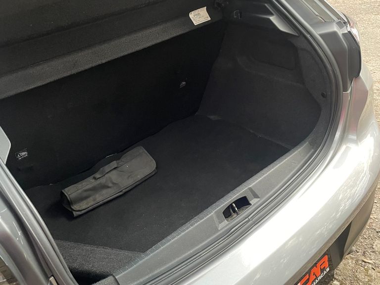 Peugeot 208 Like 1.0 Flex 6V 5p Mec.
