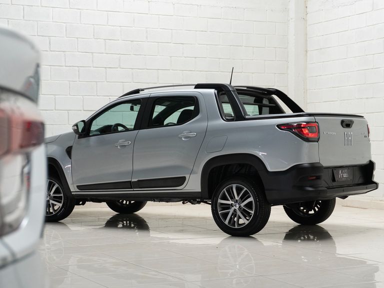 Fiat Strada Volcano 1.3 Flex 8V CD Aut.