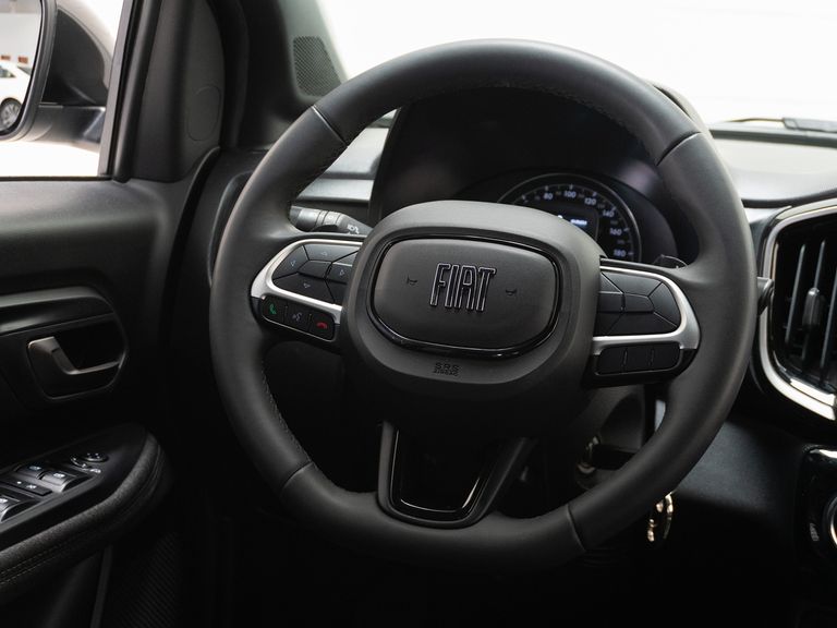 Fiat Strada Volcano 1.3 Flex 8V CD Aut.