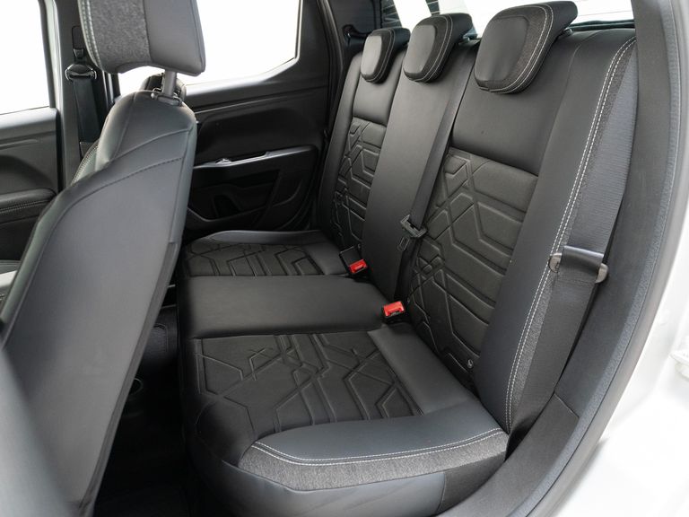Fiat Strada Volcano 1.3 Flex 8V CD Aut.