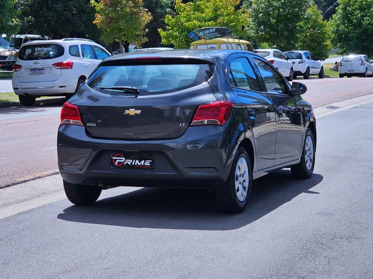 Chevrolet ONIX HATCH LT 1.0 8V FlexPower 5p Mec.