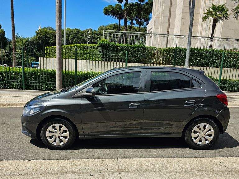 Chevrolet ONIX HATCH LT 1.0 8V FlexPower 5p Mec.