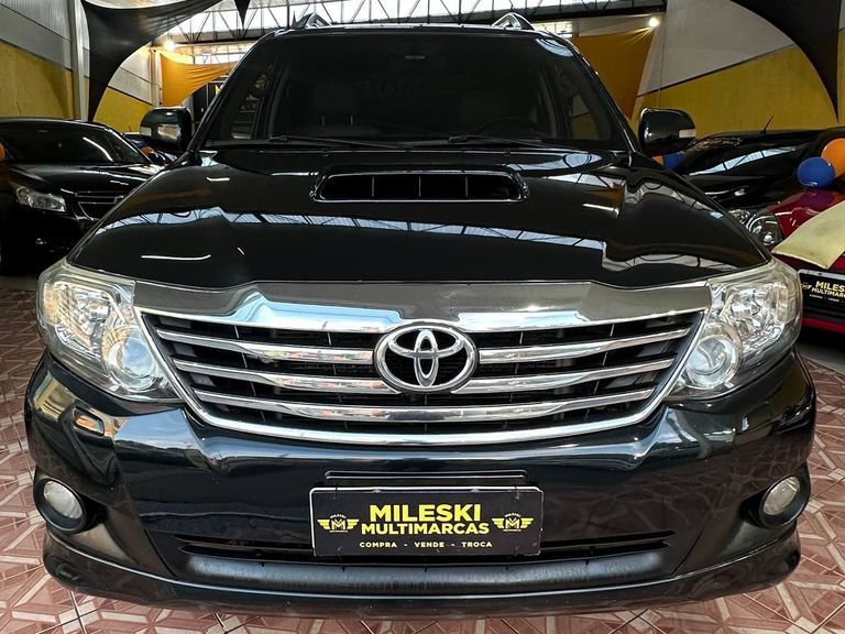 Toyota Hilux CD SRV 4x4 2.7 Flex 16V Aut.
