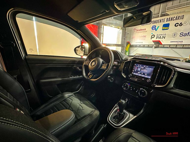 Fiat Strada Volcano 1.3 Flex 8V CD Aut.