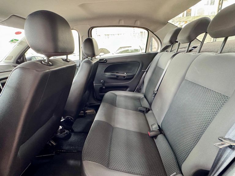 VolksWagen VOYAGE 1.6 MSI Flex 8V 4p