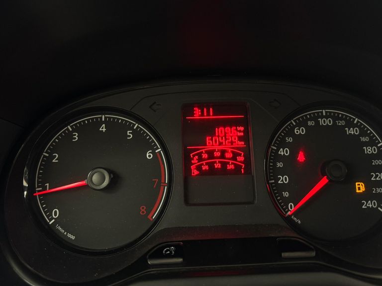 VolksWagen VOYAGE 1.6 MSI Flex 8V 4p