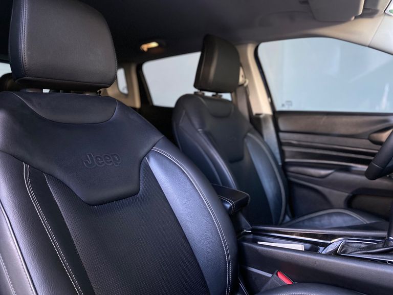 Jeep COMPASS LONG. T270 1.3 TB 4x2 Flex Aut.