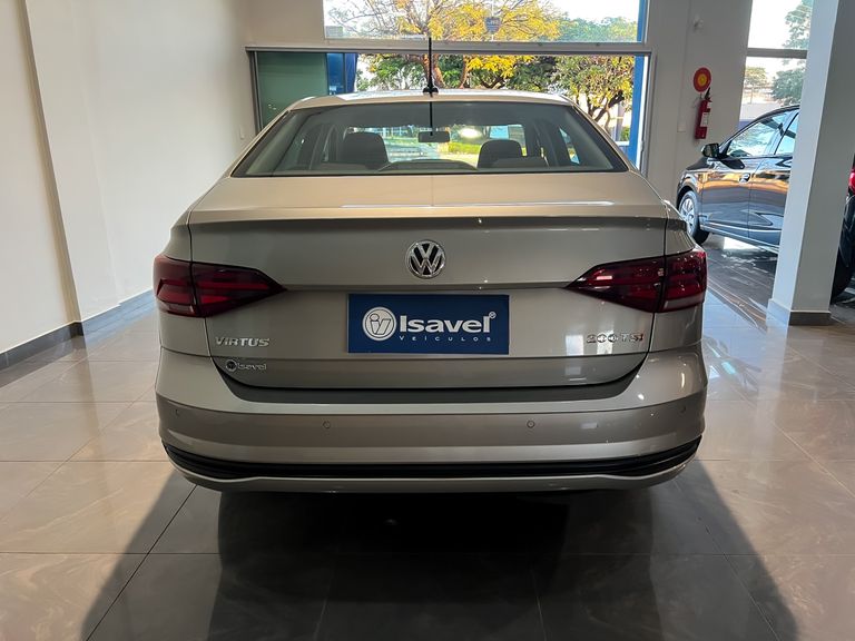 VolksWagen VIRTUS Comfort. 200 TSI 1.0 Flex 12V Aut