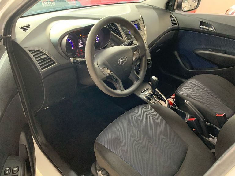 Hyundai HB20 C.Style/C.Plus 1.6 Flex 16V Aut.