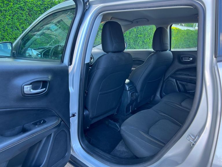 Jeep COMPASS LONGITUDE 2.0 4x2 Flex 16V Aut.