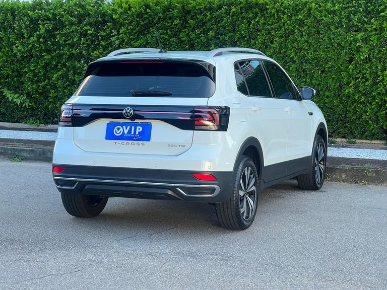 VolksWagen T-Cross Highline 1.4 TSI Flex 16V 5p Aut