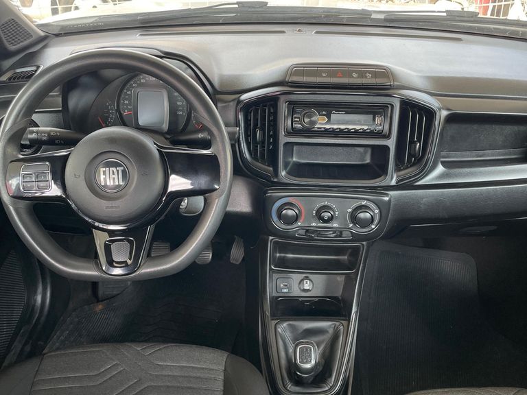 Fiat Strada Freedom 1.3 Flex 8V CD